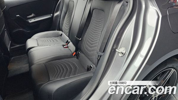 Mercedes-Benz A-Class 2020, фото 30