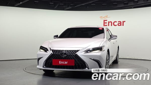 Lexus ES 2024, фото 3