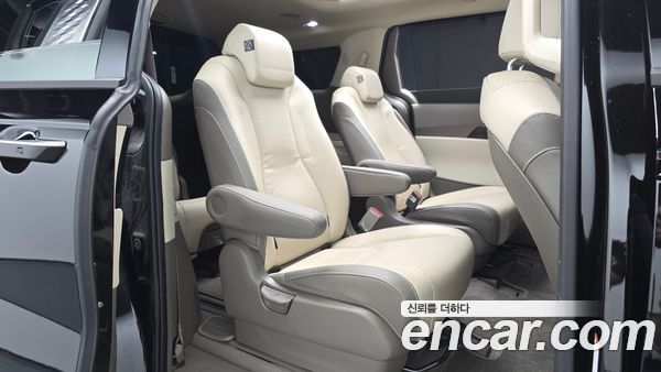 Kia Carnival 2023, фото 18