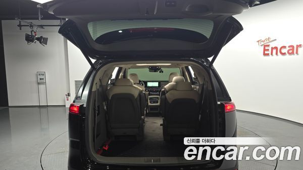 Kia Carnival 2023, фото 29