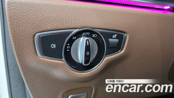 Mercedes-Benz E-Class 2023, фото 26