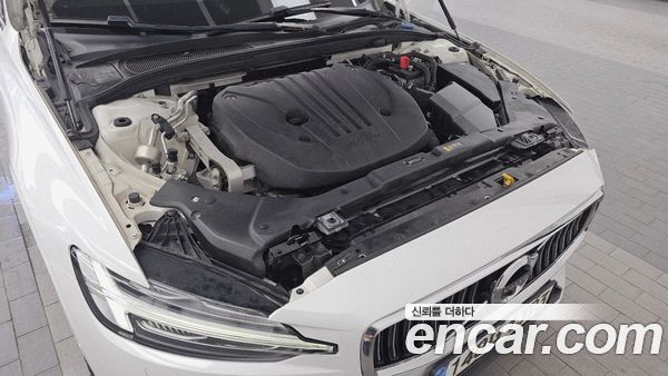 Volvo S60 2021, фото 6