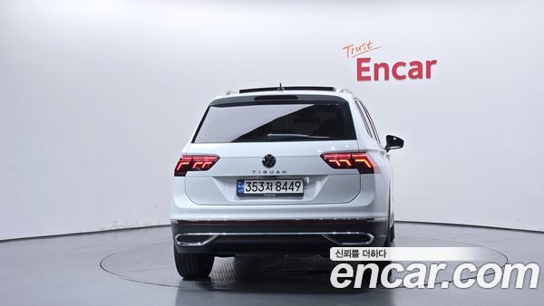 Volkswagen Tiguan 2021, фото 4