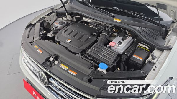 Volkswagen Tiguan 2021, фото 6