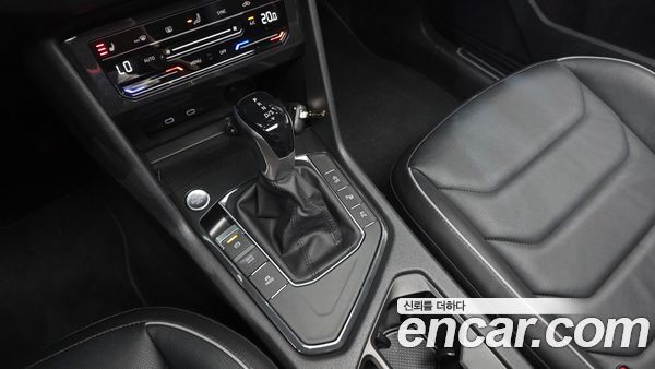 Volkswagen Tiguan 2021, фото 9