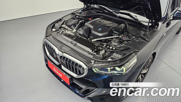 BMW 5 Series 2025, фото 5