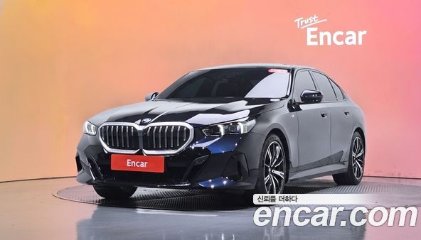BMW 5 Series 2025, фото 33
