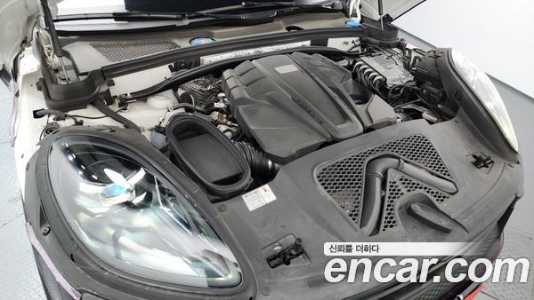 Porsche Macan 2020, фото 6