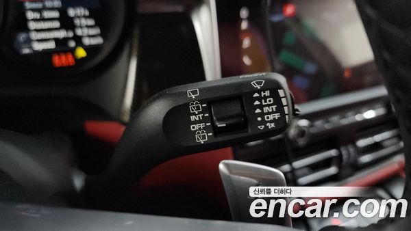 Porsche Macan 2020, фото 30