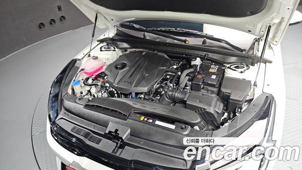 Kia K5 2025, фото 6