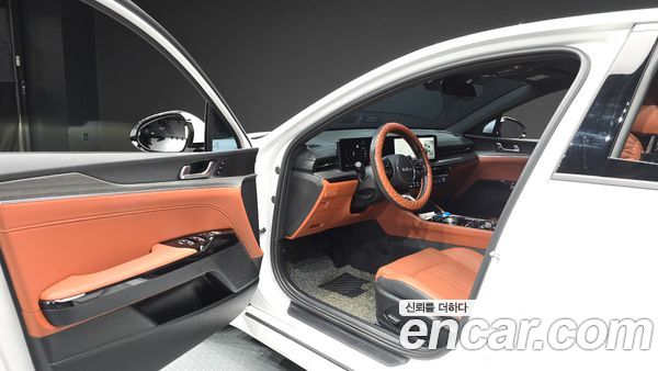 Kia K5 2025, фото 13