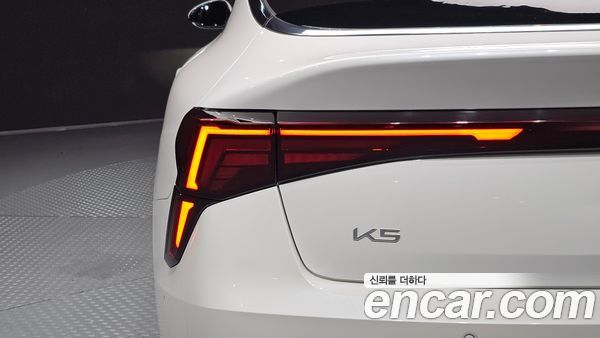 Kia K5 2025, фото 9