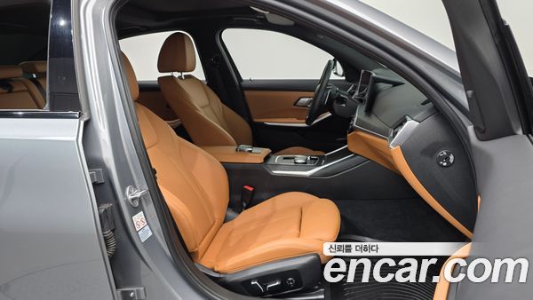 BMW 3 Series 2024, фото 16