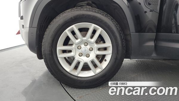Land Rover Defender 2022, фото 5