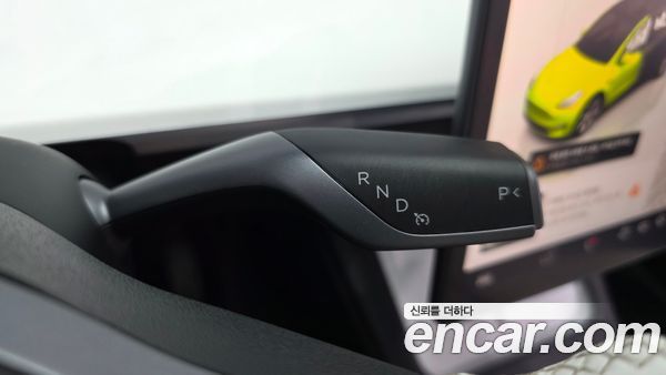 Tesla Model Y 2022, фото 9