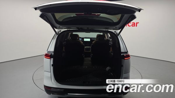 Kia Carnival 2023, фото 21