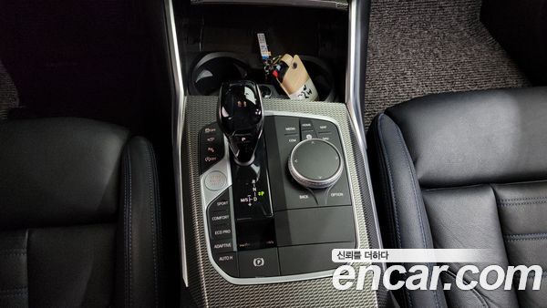 BMW 3 Series 2021, фото 9