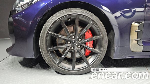 Kia Stinger 2023, фото 5