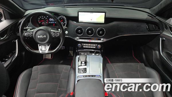 Kia Stinger 2023, фото 10