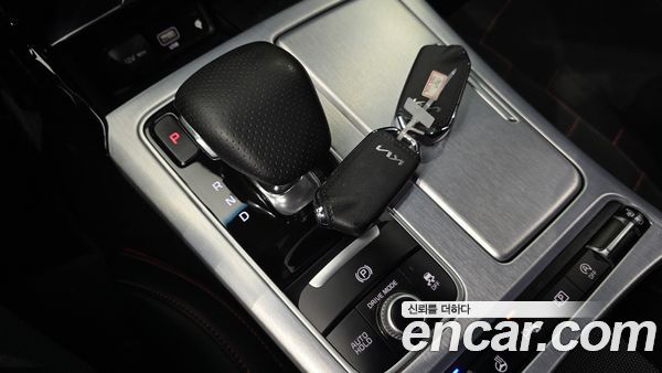 Kia Stinger 2023, фото 12