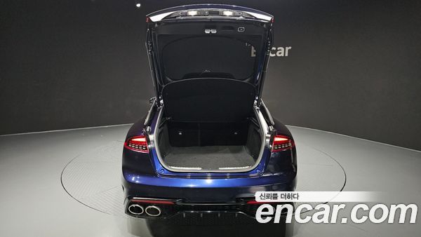 Kia Stinger 2023, фото 26