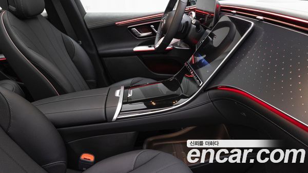 Mercedes-Benz EQE 2025, фото 9