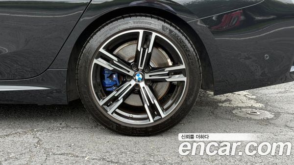 BMW 3 Series 2023, фото 5