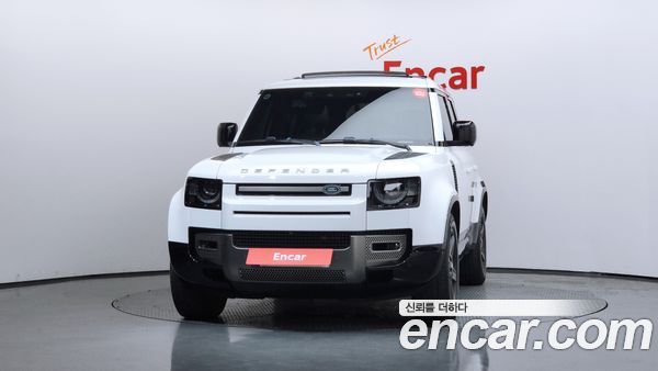 Land Rover Defender 2022, фото 3