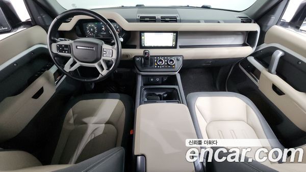 Land Rover Defender 2022, фото 10