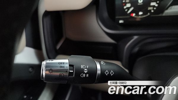 Land Rover Defender 2022, фото 29