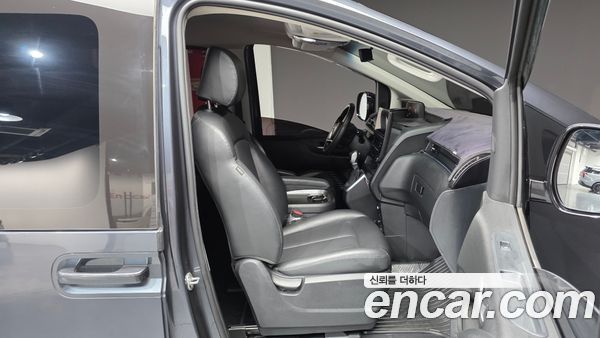 Hyundai Staria 2023, фото 12