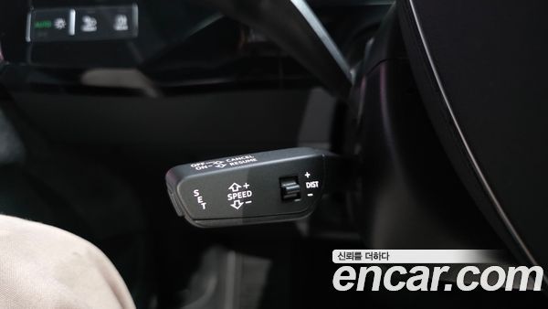 Audi e-tron 2020, фото 28