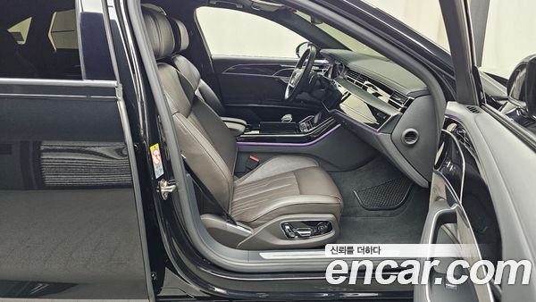 Audi A8 2020, фото 16