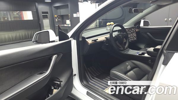 Tesla Model Y 2021, фото 10