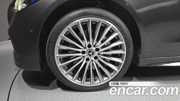 Mercedes-Benz C-Class 2022, фото 5