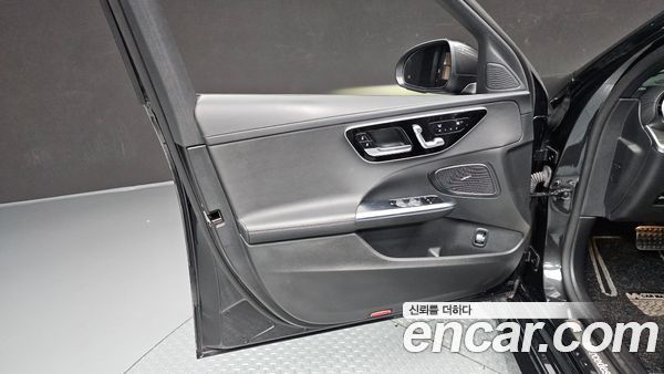 Mercedes-Benz C-Class 2022, фото 14