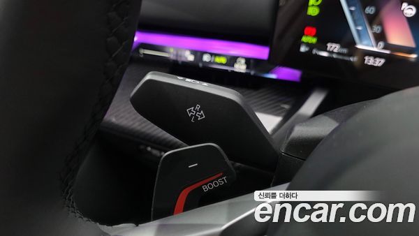 BMW 5 Series 2025, фото 28