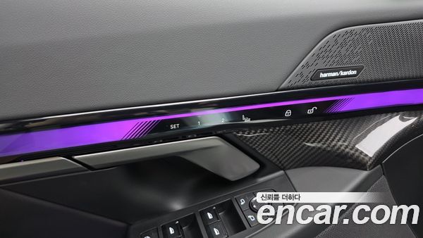 BMW 5 Series 2025, фото 31