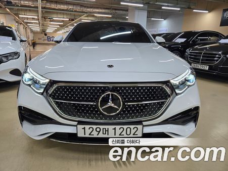 Mercedes-Benz E-Class 2026, фото 5
