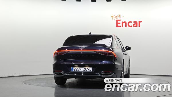 Hyundai Grandeur 2022, фото 4