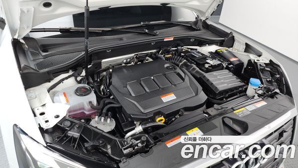 Audi Q2 2023, фото 6
