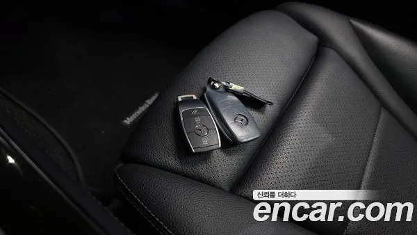 Mercedes-Benz GLC 2020, фото 31