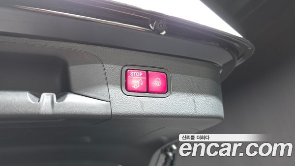 Mercedes-Benz GLC 2020, фото 32