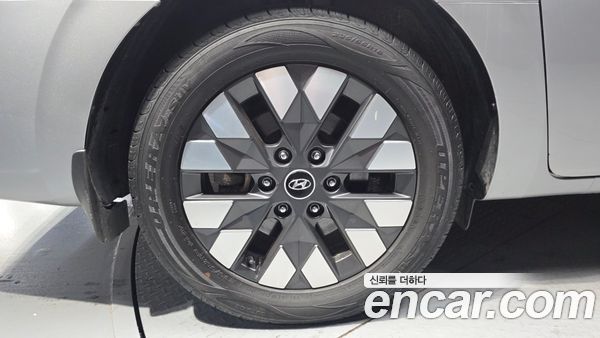 Hyundai Staria 2022, фото 5