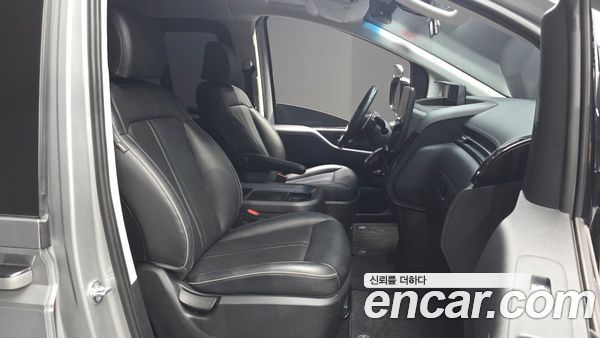 Hyundai Staria 2022, фото 16