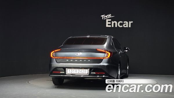Hyundai Sonata 2022, фото 4