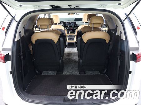 Kia Carnival 2021, фото 5