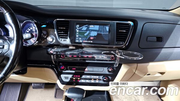 Kia Carnival 2020, фото 20