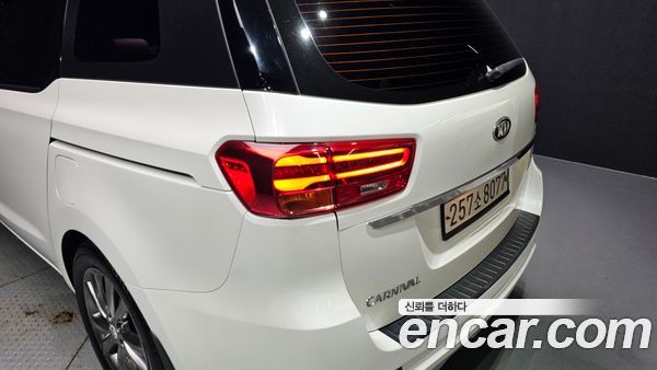 Kia Carnival 2020, фото 9
