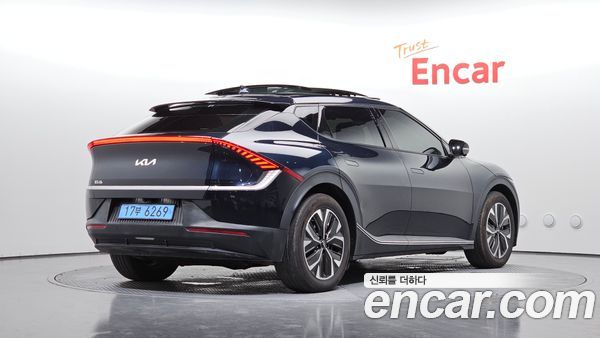 Kia EV6 2022, фото 2